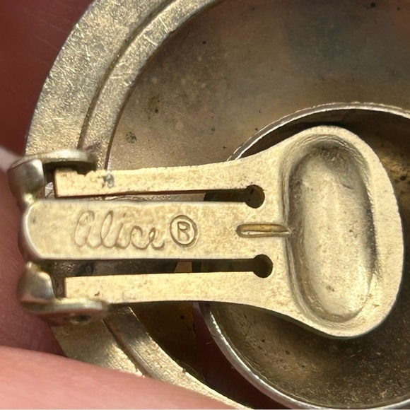 Vintage Alice Silver Tone Atomic Geometric Crescent MoonRound Clip On Earrings - Picture 5 of 6